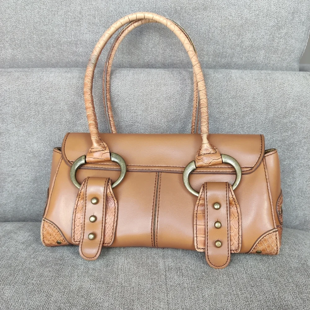Mondani New York Buckle Flap satchel handbag